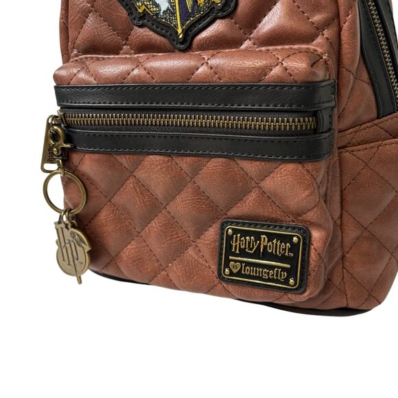 Loungefly Harry Potter Hogwarts Crest Quilted Brown Mini Backpack With Keychain - Picture 3 of 11